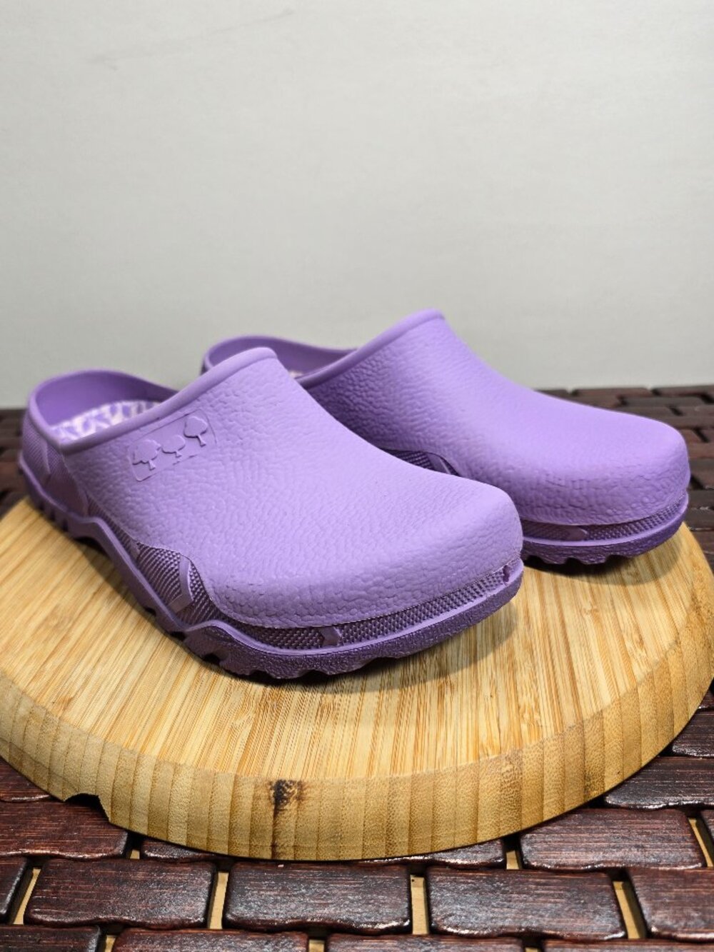 Garden Line Clogs for Garden, Yard, and Beach Activities Size 7-8